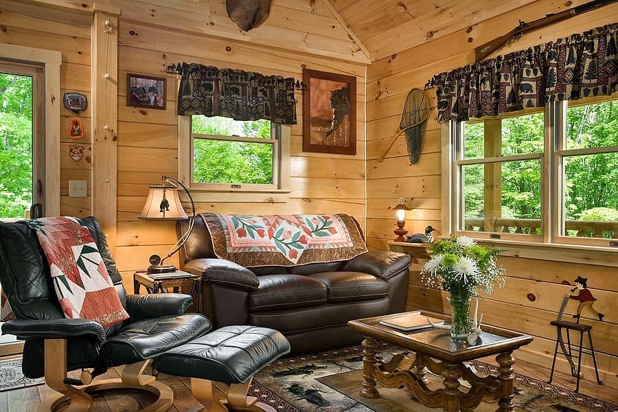 The Ascutney 3-Bedroom Log Home Rustic Retreat