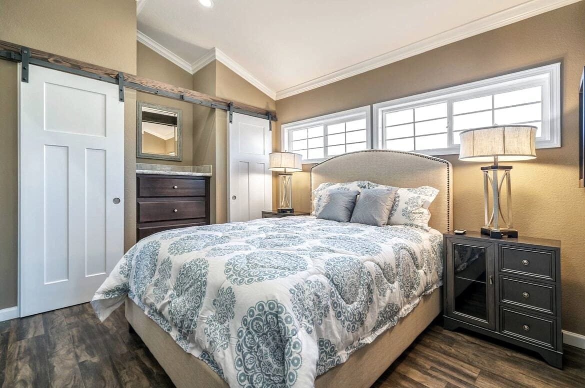 Champion Athens APS-630 Park Model with Covered Porch