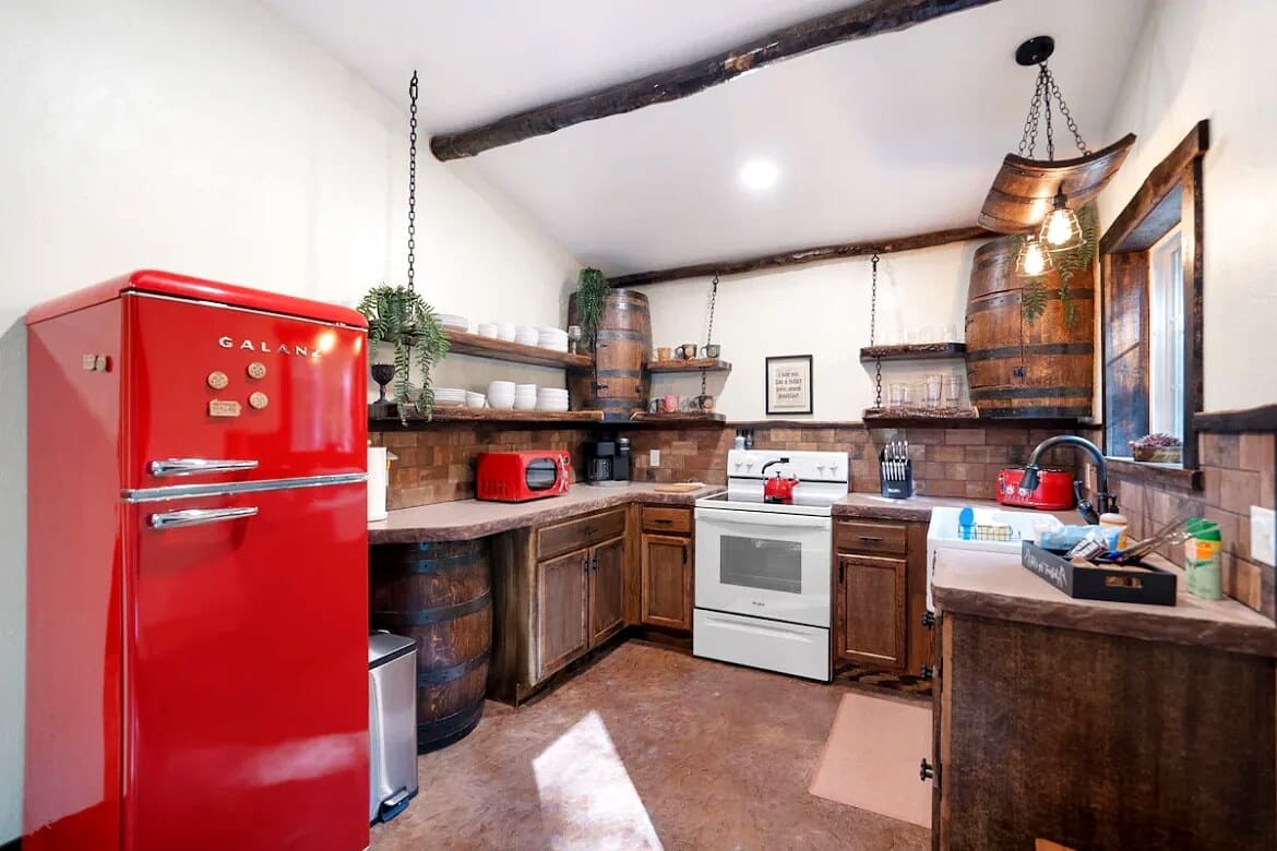 Inside a Cozy Modern Hobbit House in Pennsylvania