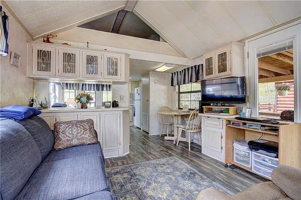 Homey Hideaway Chalet Cabin with Mountain Views