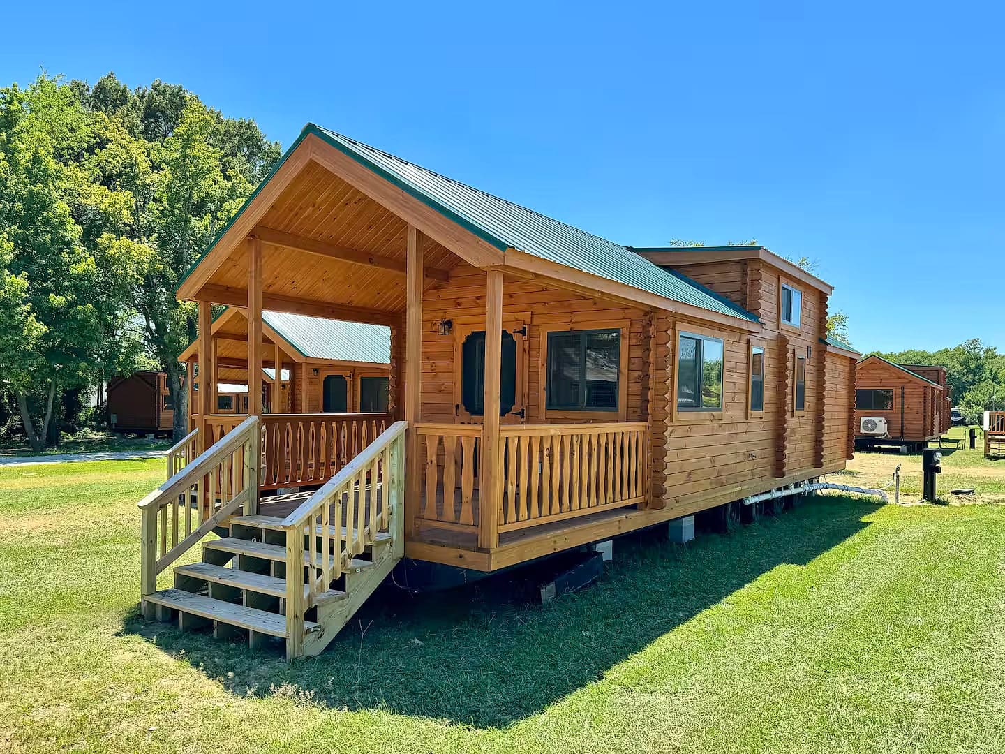 Cozy Log Cabin Near Lake Bob Sandlin with a Spacious Interior