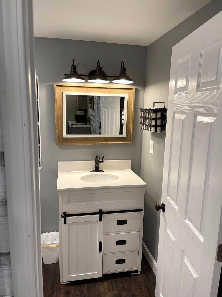 A Modern Tiny Farmhouse Retreat in Mount Juliet