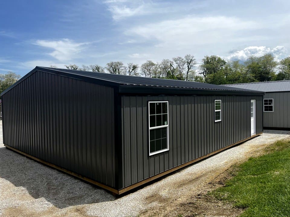 A Spacious 30x40 Gray Cabin Design Offering 1,200 Sq Ft of Living Space