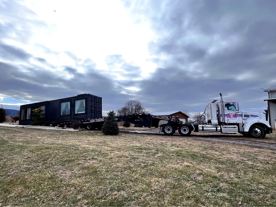 Exploring the Meadow 8x40 Turnkey Container Home: Modern Luxury & Solar Ready