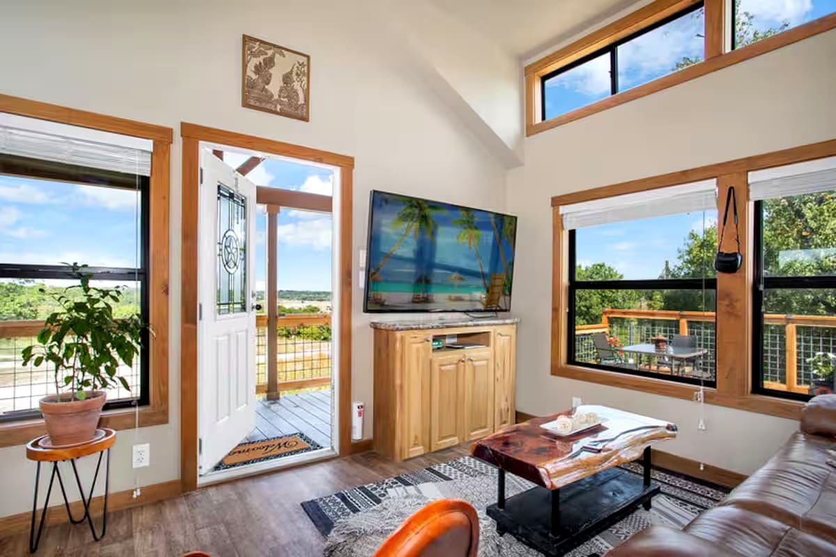 Inside Starview at Jeffrey Springs: A Romantic Hill Country Tiny House with Hot Tub