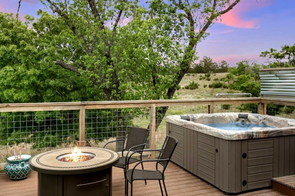 Inside Starview at Jeffrey Springs: A Romantic Hill Country Tiny House with Hot Tub