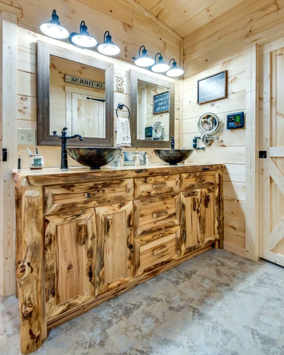 Inside the Cowboy Cabin: A Spacious 3-Bedroom Amish Timber Home with Wraparound Porch