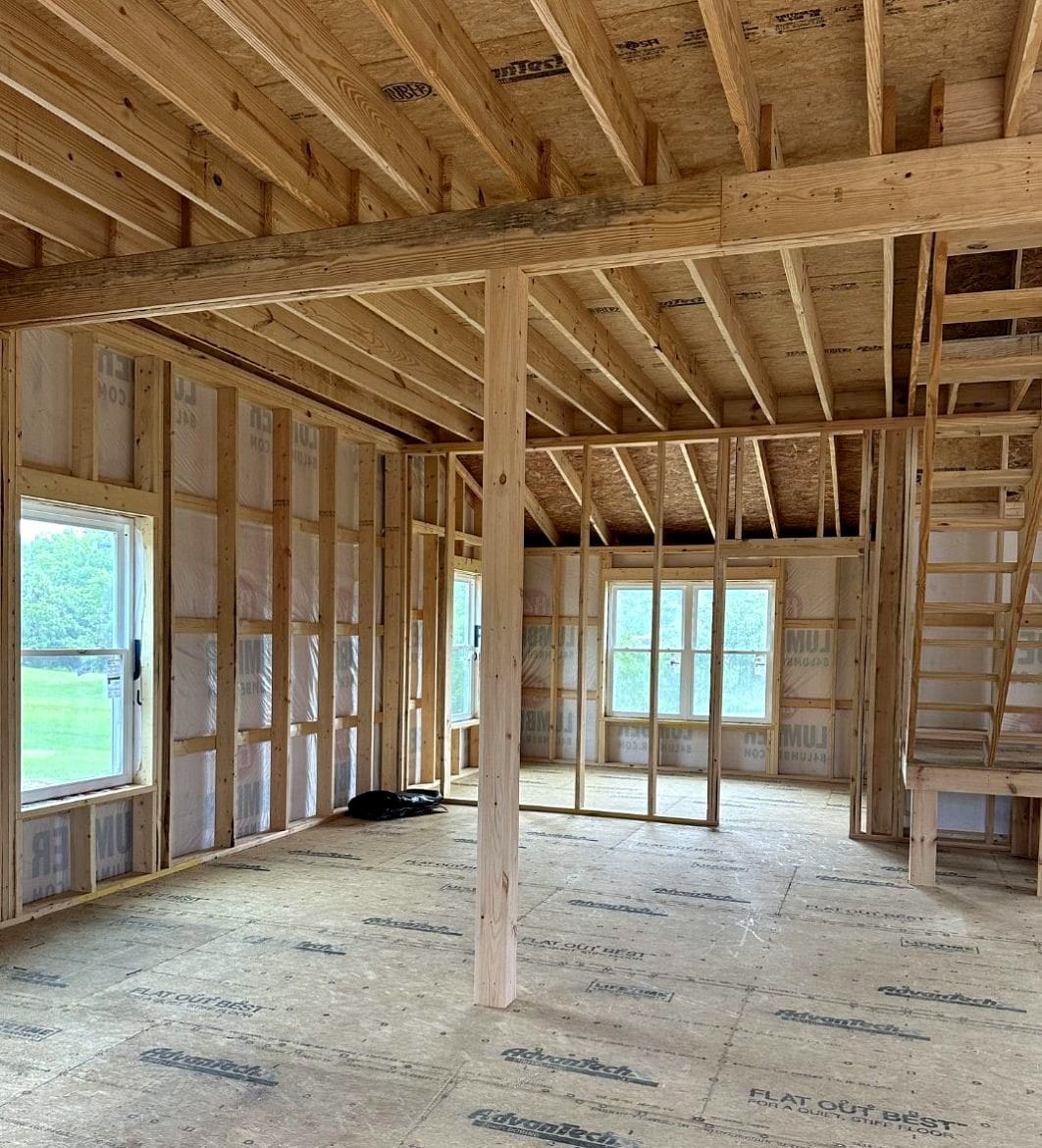 Touring a 2-Story Amish Gambrel Cabin: Built in 7 Days for Under $56,000