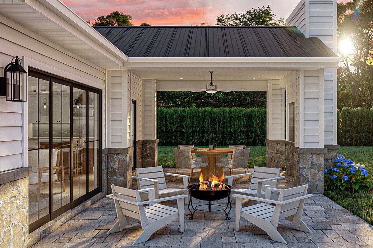 Bright and Welcoming Living Room with Soaring Ceilings